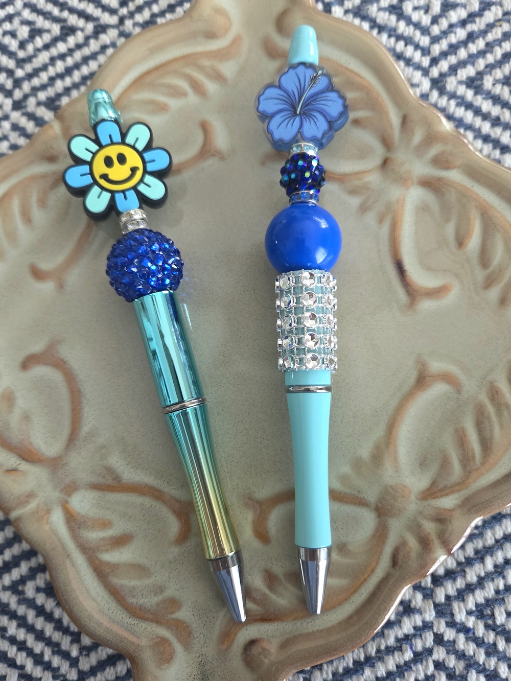 Blue Decorative Ballpoint Pen - Floral & Smiley Designs